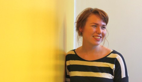 Laura en jännitä toukokuussa alkavia finalseja eli IB-ylioppilaskokeita. Kuva: Antti Pentikäinen.